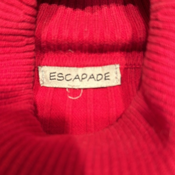 ⚜️ EUC ribbed ESCAPADE turtleneck sweater sz S/M - Picture 5 of 5